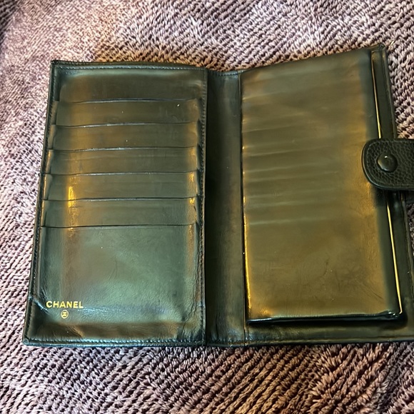 Beautiful Black Caviar Chanel WALLETwith snap closure - Picture 4 of 12